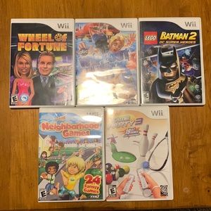 Wii game bundle wheel of fortune, wipe out, Batman, Wii party, neighborhood